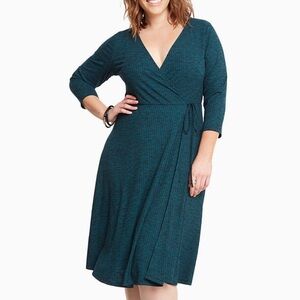 Torrid ribbed knit faux wrap dress size 2 NWOT